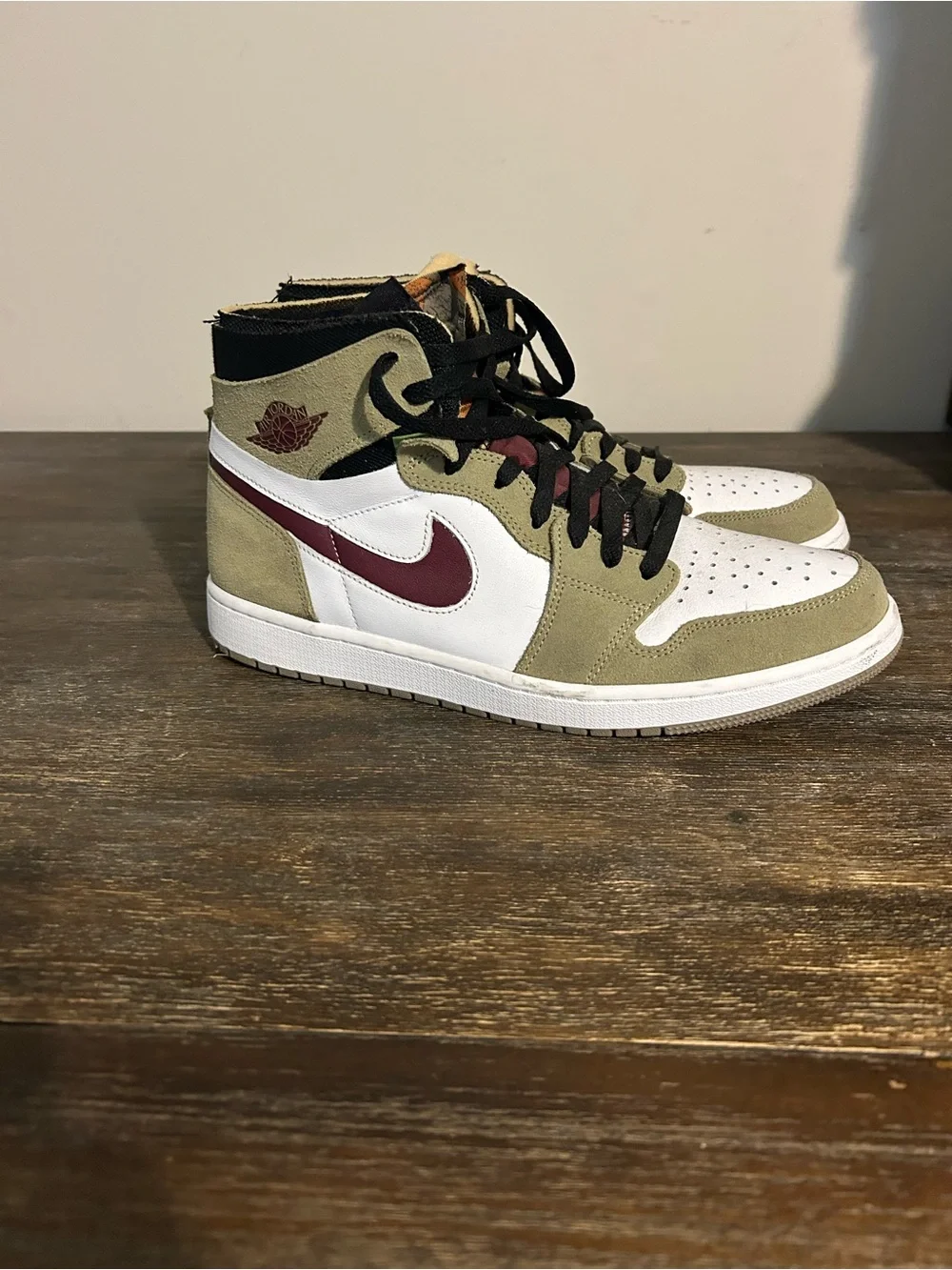 Jordan 1 Men's High Gore Tex like NEW size 11